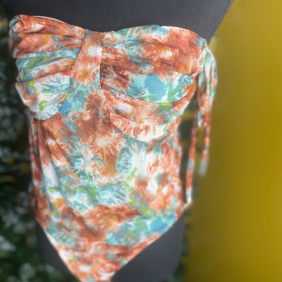 Brown & blue body suit. Detachable sleeves. - Picture 2 of 5